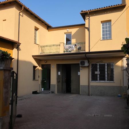 Morandi'S Bed & Breakfast Болоня Екстериор снимка